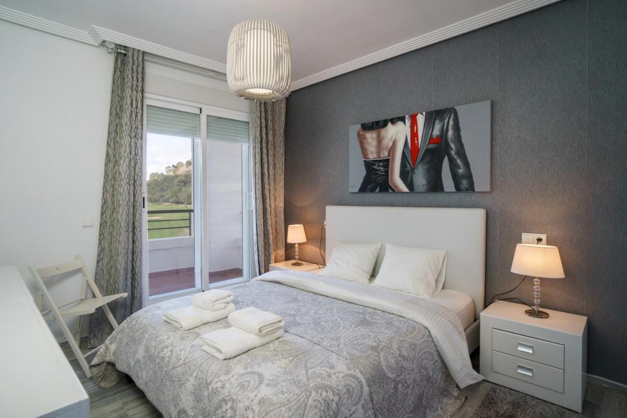 El Lago De Los Arqueros 2 Bedrooms Penthouse En Benahavís Екстериор снимка